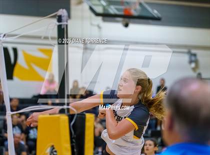 Thumbnail 2 in Crean Lutheran @ Foothill photogallery.