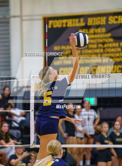 Thumbnail 2 in Crean Lutheran @ Foothill photogallery.