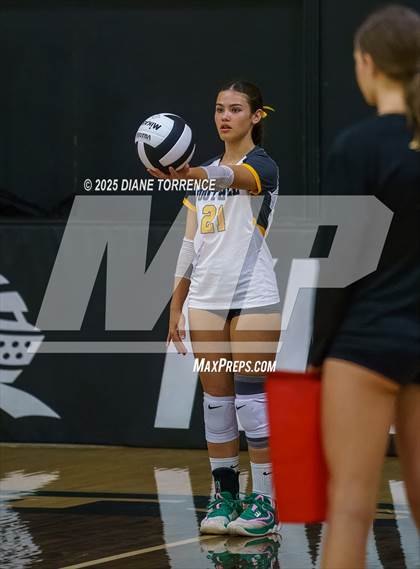 Thumbnail 3 in Crean Lutheran @ Foothill photogallery.