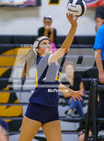 Thumbnail 1 in Crean Lutheran @ Foothill photogallery.