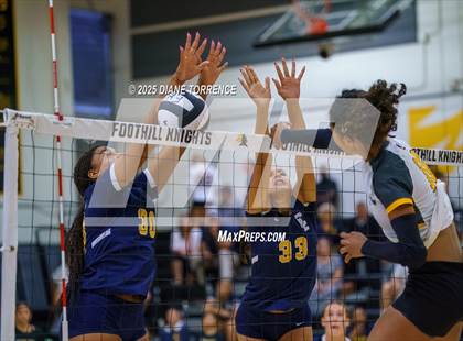 Thumbnail 2 in Crean Lutheran @ Foothill photogallery.