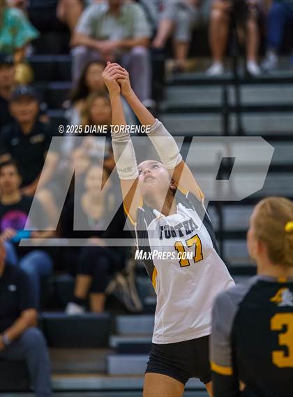 Thumbnail 1 in Crean Lutheran @ Foothill photogallery.