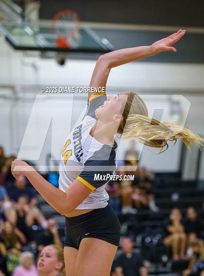 Thumbnail 1 in Crean Lutheran @ Foothill photogallery.