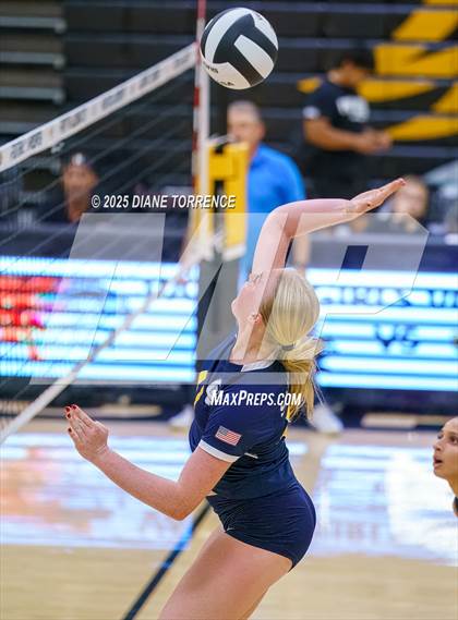 Thumbnail 3 in Crean Lutheran @ Foothill photogallery.