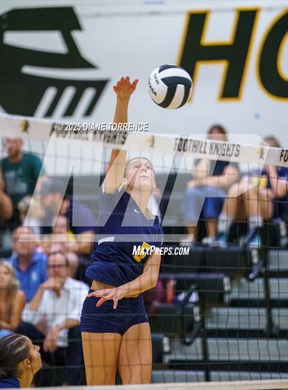 Thumbnail 1 in Crean Lutheran @ Foothill photogallery.