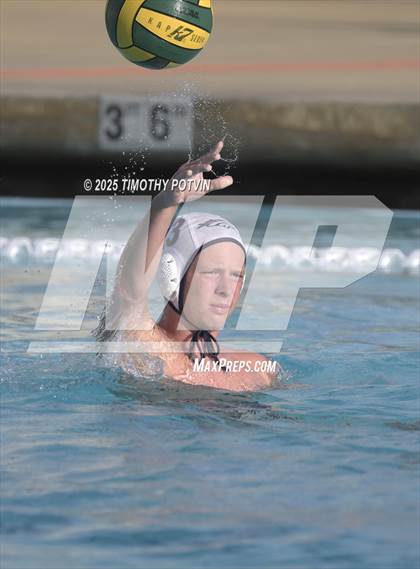 Thumbnail 3 in Murrieta Mesa vs Vista Murrieta photogallery.