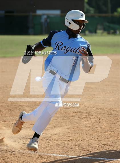Thumbnail 1 in Carolina Royals @ Carmel Christian photogallery.