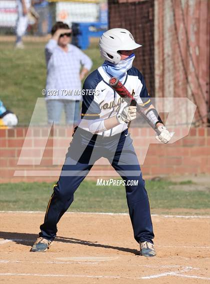 Thumbnail 2 in Carolina Royals @ Carmel Christian photogallery.