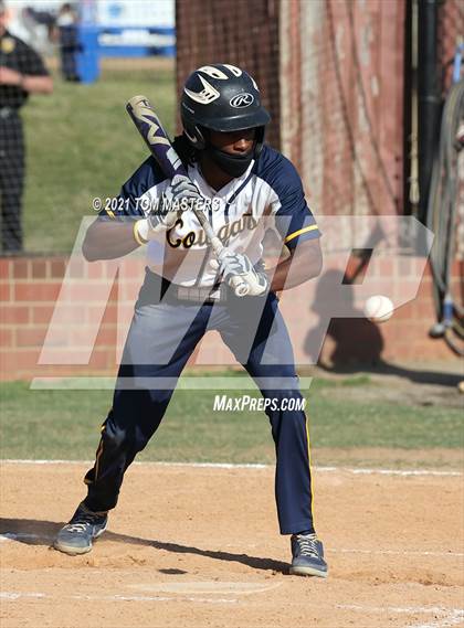 Thumbnail 2 in Carolina Royals @ Carmel Christian photogallery.