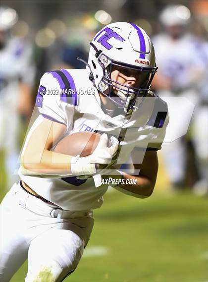 Thumbnail 3 in Yuma Catholic vs. Northwest Christian (Senior Night) photogallery.