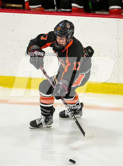 Thumbnail 2 in Kent School vs. Kimball Union Academy (Exeter Invitational) photogallery.