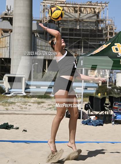 Thumbnail 2 in CIF-SS Individual Pairs Day 1 (2/2) photogallery.