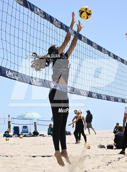Thumbnail 2 in CIF-SS Individual Pairs Day 1 (2/2) photogallery.