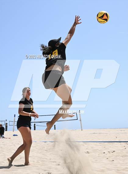 Thumbnail 3 in CIF-SS Individual Pairs Day 1 (2/2) photogallery.