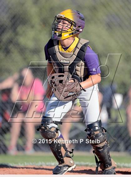 Thumbnail 1 in Lutcher vs Cecilia (LHSAA 4A 1st Round Playoff) photogallery.