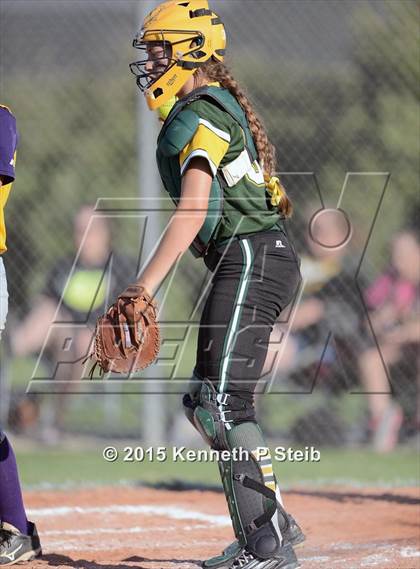 Thumbnail 1 in Lutcher vs Cecilia (LHSAA 4A 1st Round Playoff) photogallery.