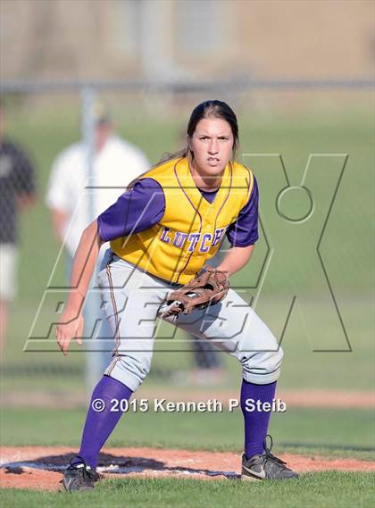 Thumbnail 2 in Lutcher vs Cecilia (LHSAA 4A 1st Round Playoff) photogallery.