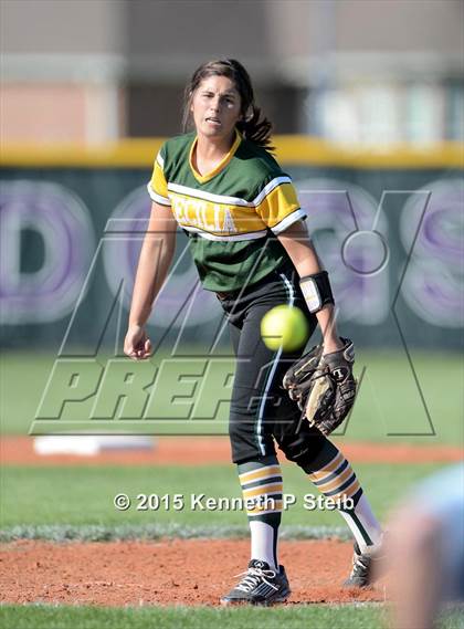 Thumbnail 1 in Lutcher vs Cecilia (LHSAA 4A 1st Round Playoff) photogallery.