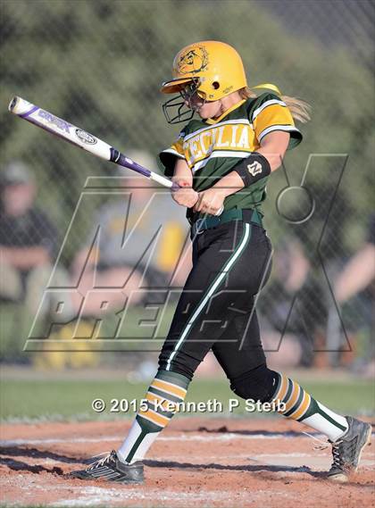 Thumbnail 2 in Lutcher vs Cecilia (LHSAA 4A 1st Round Playoff) photogallery.