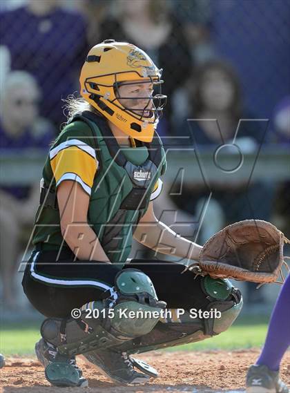 Thumbnail 3 in Lutcher vs Cecilia (LHSAA 4A 1st Round Playoff) photogallery.