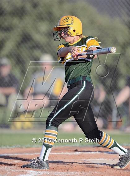 Thumbnail 3 in Lutcher vs Cecilia (LHSAA 4A 1st Round Playoff) photogallery.