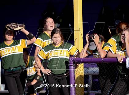 Thumbnail 3 in Lutcher vs Cecilia (LHSAA 4A 1st Round Playoff) photogallery.