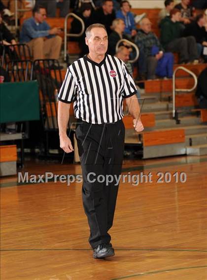 Thumbnail 2 in Putnam Valley vs. Haldane (Putnam Challenge) photogallery.