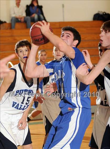Thumbnail 1 in Putnam Valley vs. Haldane (Putnam Challenge) photogallery.