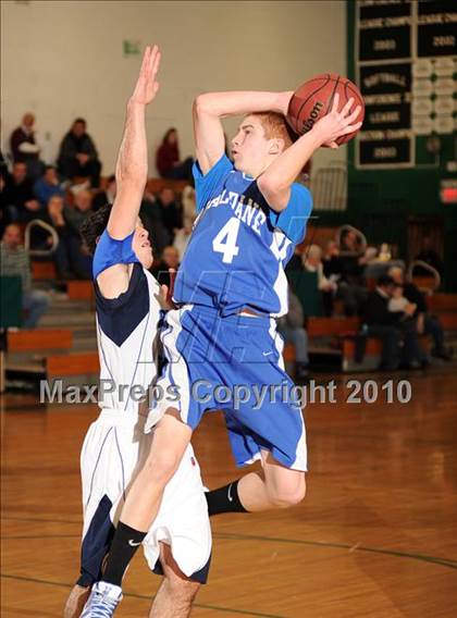 Thumbnail 3 in Putnam Valley vs. Haldane (Putnam Challenge) photogallery.
