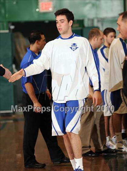 Thumbnail 2 in Putnam Valley vs. Haldane (Putnam Challenge) photogallery.