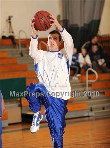 Thumbnail 3 in Putnam Valley vs. Haldane (Putnam Challenge) photogallery.
