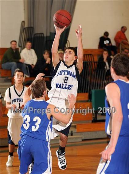 Thumbnail 3 in Putnam Valley vs. Haldane (Putnam Challenge) photogallery.