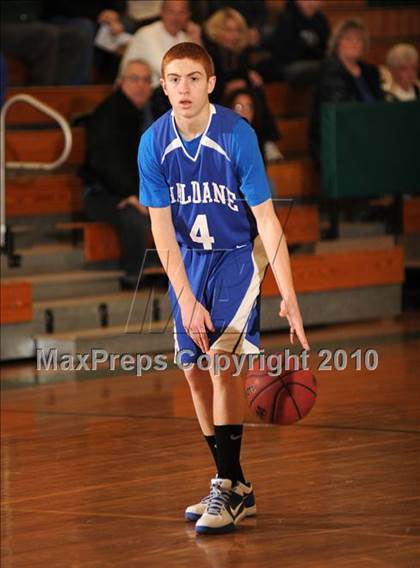 Thumbnail 3 in Putnam Valley vs. Haldane (Putnam Challenge) photogallery.
