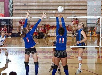 Thumbnail 2 in Indio vs Ramona (Palm Desert Varsity Tournament) photogallery.
