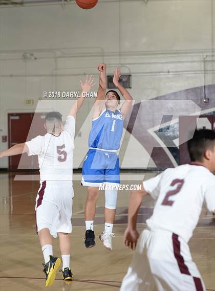 Thumbnail 2 in El Monte @ Rosemead photogallery.