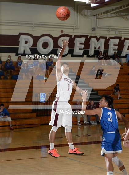 Thumbnail 1 in El Monte @ Rosemead photogallery.