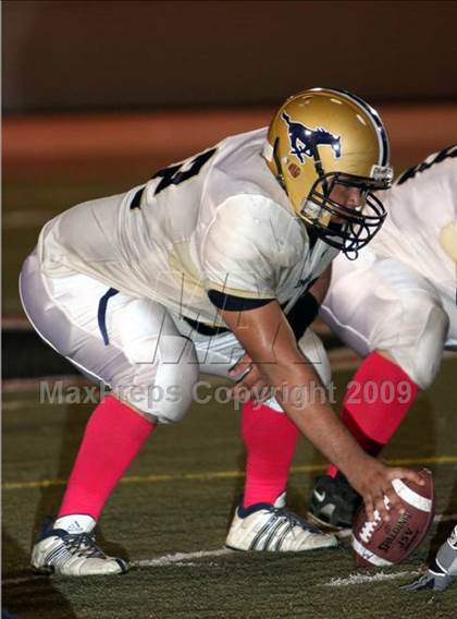 Thumbnail 1 in Muir vs. Crescenta Valley photogallery.