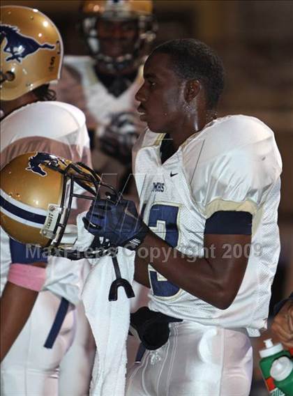 Thumbnail 3 in Muir vs. Crescenta Valley photogallery.