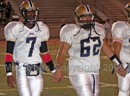 Thumbnail 3 in Muir vs. Crescenta Valley photogallery.