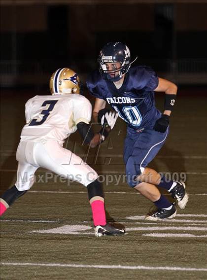 Thumbnail 2 in Muir vs. Crescenta Valley photogallery.