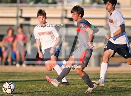 Thumbnail 2 in Lee vs Madison photogallery.