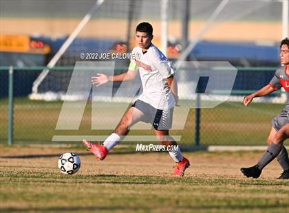 Thumbnail 3 in Lee vs Madison photogallery.