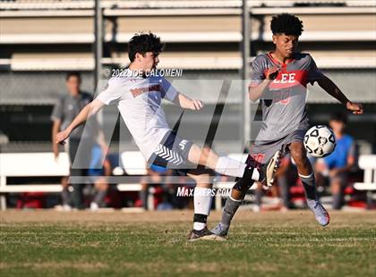 Thumbnail 1 in Lee vs Madison photogallery.