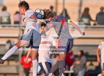 Thumbnail 2 in Lee vs Madison photogallery.