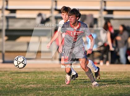 Thumbnail 3 in Lee vs Madison photogallery.