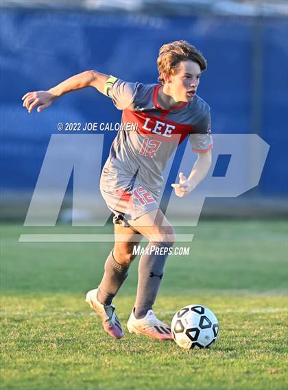Thumbnail 3 in Lee vs Madison photogallery.