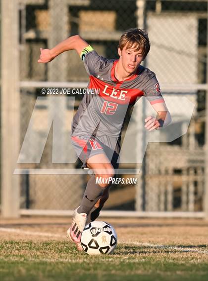 Thumbnail 3 in Lee vs Madison photogallery.