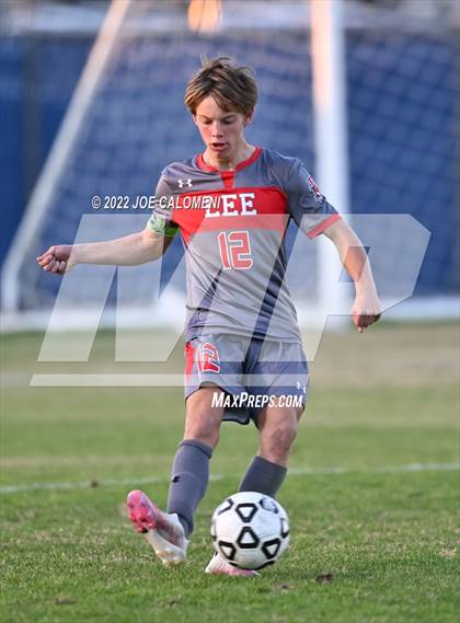 Thumbnail 2 in Lee vs Madison photogallery.