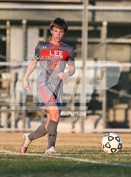Thumbnail 1 in Lee vs Madison photogallery.