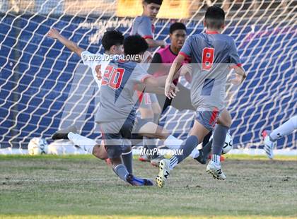 Thumbnail 1 in Lee vs Madison photogallery.